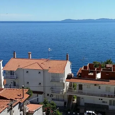 Family-friendly, 2-bedroom In Neos Marmaras With Balcony And Hotel