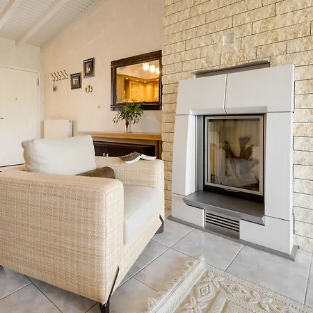 Family-friendly, 2-bedroom In Neos Marmaras With Balcony And 4*