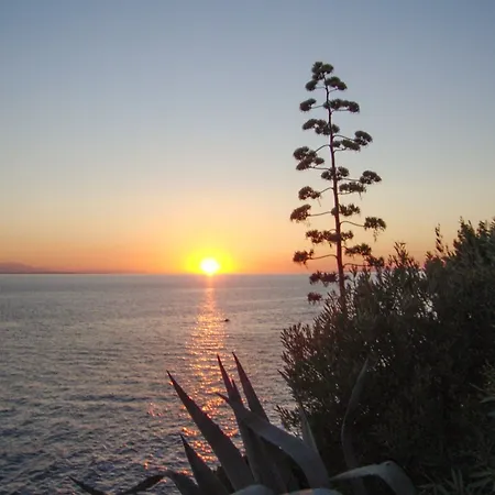 Hotel Family-friendly, 2-bedroom In Neos Marmaras With Balcony And Sithonia