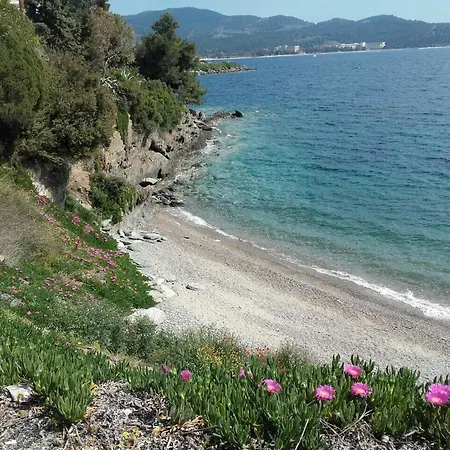 Family-friendly, 2-bedroom In Neos Marmaras With Balcony And Hotel